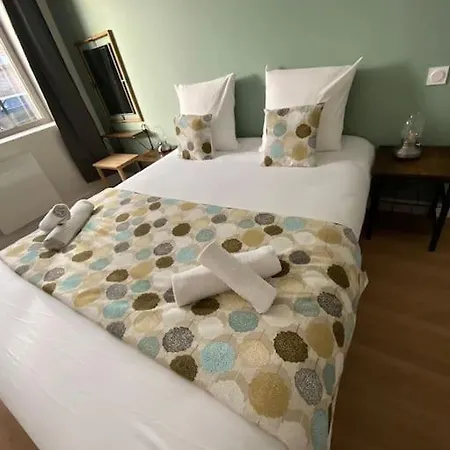 Centre-ville * Rdc * Clim * Wifi * De Gamme * شقة