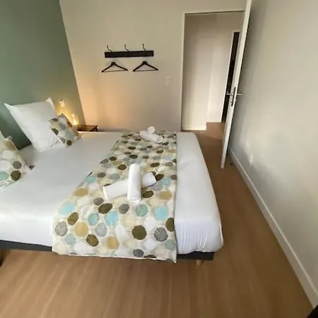 شقة Centre-ville * Rdc * Clim * Wifi * De Gamme *