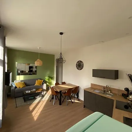 Centre-ville * Rdc * Clim * Wifi * De Gamme * أنغوليم