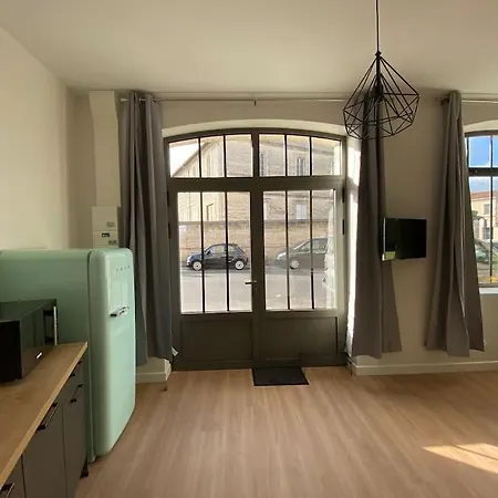 Centre-ville * Rdc * Clim * Wifi * De Gamme * أنغوليم