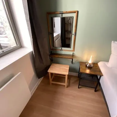 Centre-ville * Rdc * Clim * Wifi * De Gamme * * أنغوليم